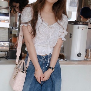 Lace ribbon blouse（予約商品7月中旬発送予定）