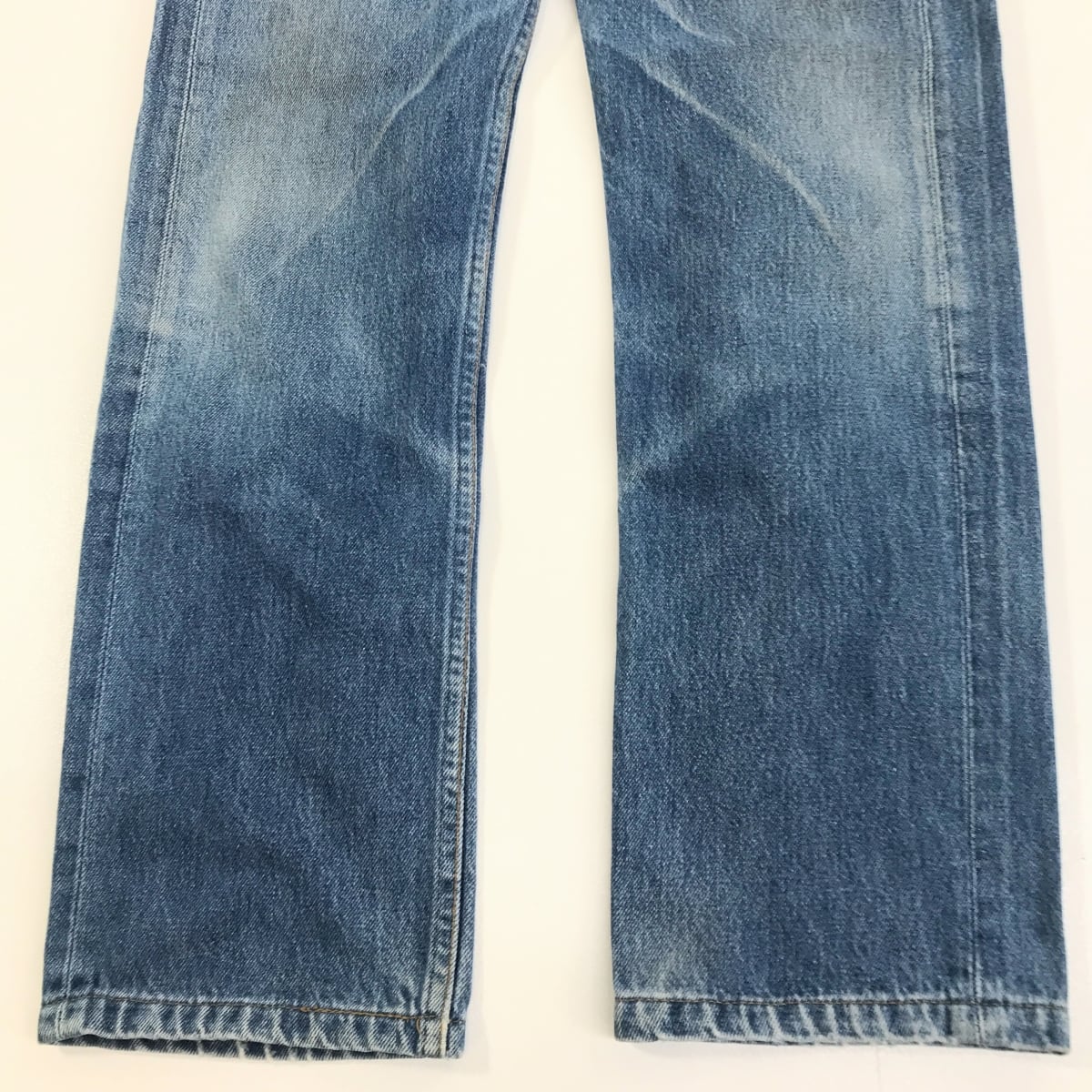 Levi's 522 W28 L34 ローライズ Levi's 522 デニムジーンズ W28 L34 ローライズ