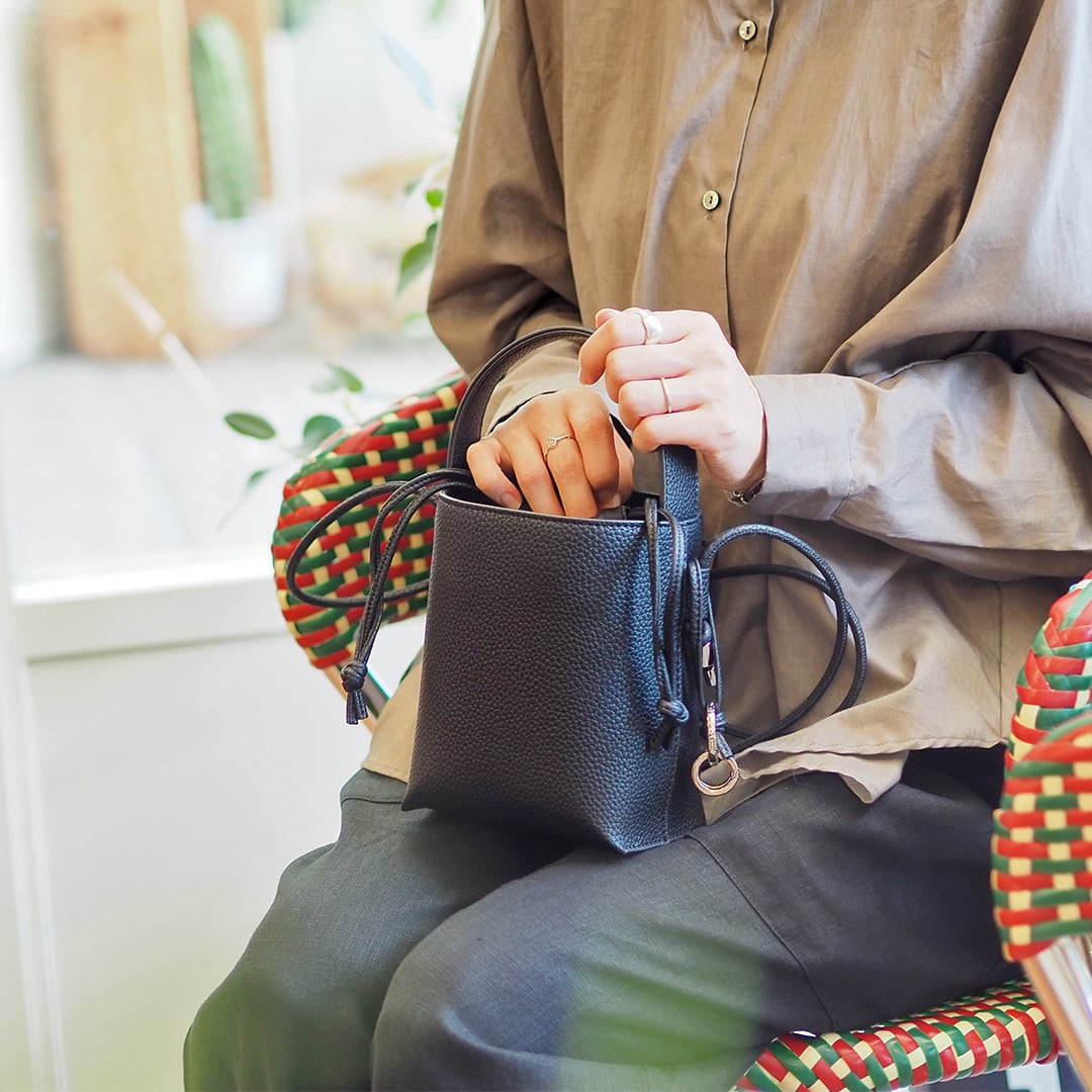 DIESEL ボストンバッグ レザー y2k 00s グランジ archive y2kイエロー