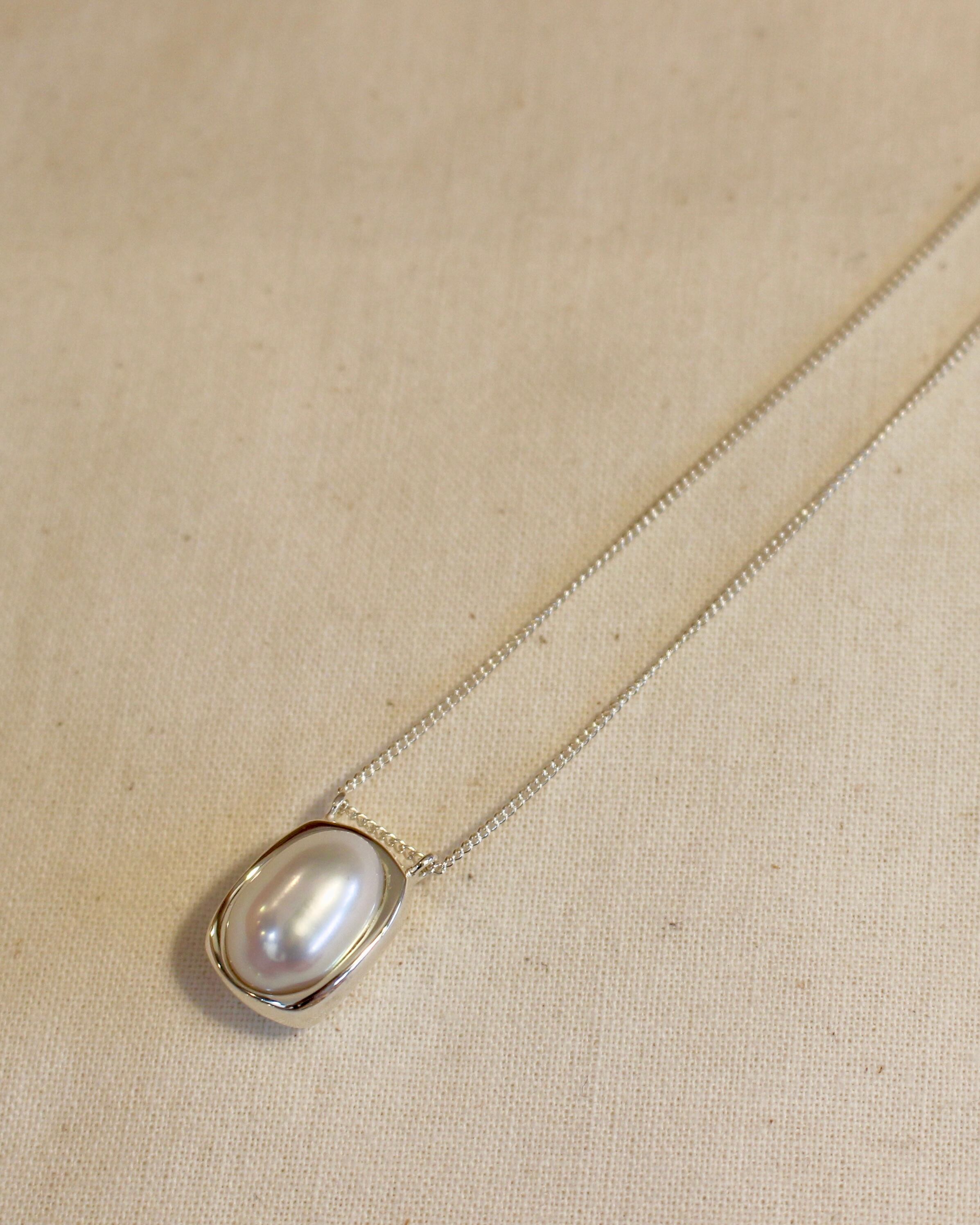 PLOW/pearl top necklace