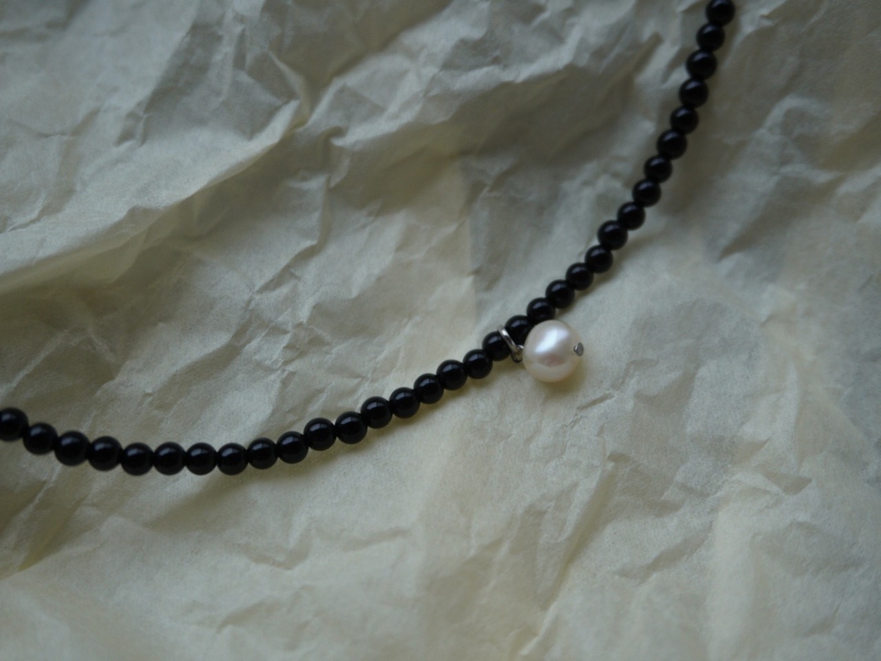 【 WAVE 】onyx × PURE point necklace