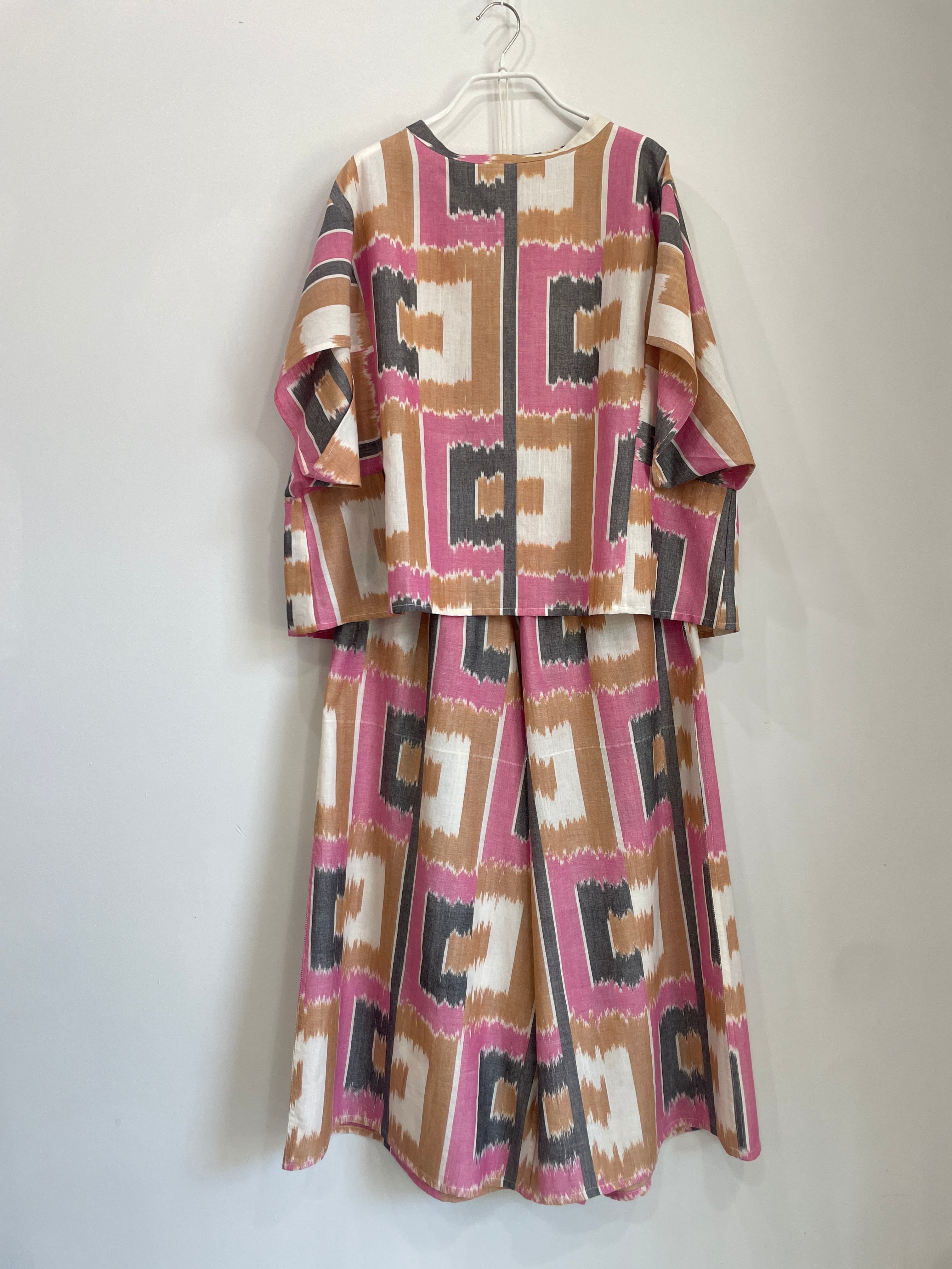 ARTISAV KHADI COTTON イカット ピンクブロック柄 CASAブラウス