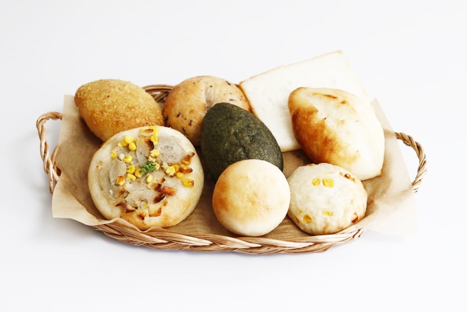 酒種酵母米粉パンセット「よくばりセット8個」 | あきこめ工房