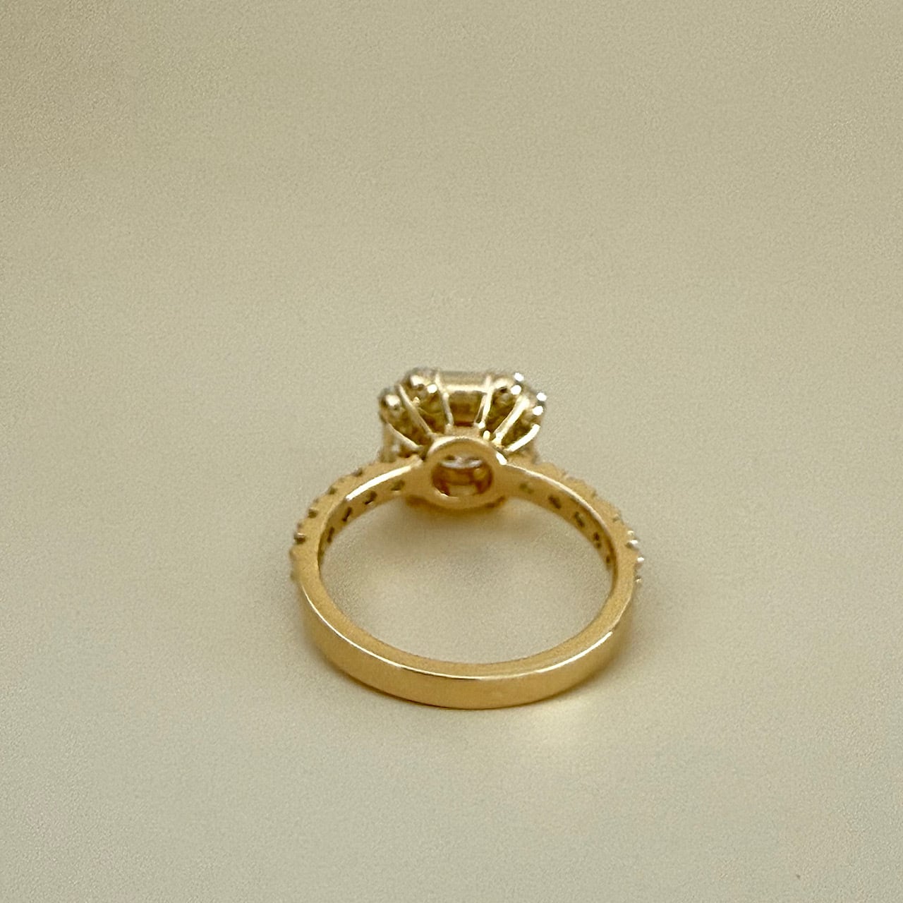 ライトブラウンカラー ダイヤモンド リング 1.060ct K18イエロー