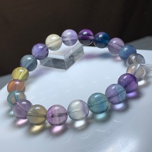 1.透明度高☆美フローライト・ブレスレット
