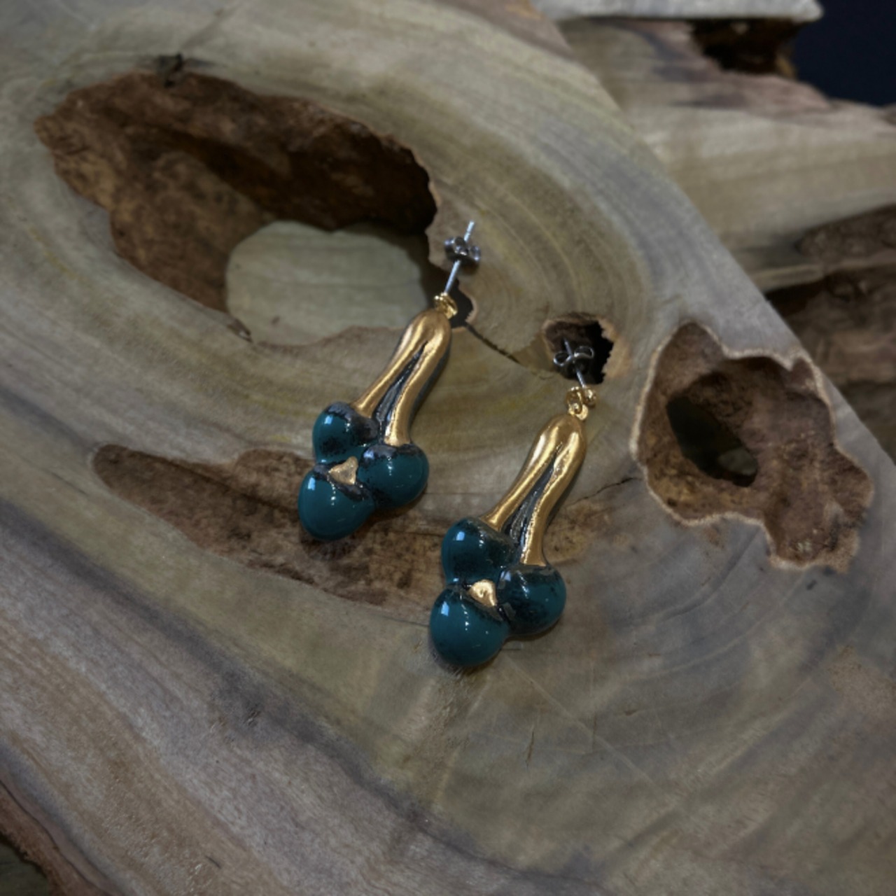 逆茸　ピアス/イヤリング