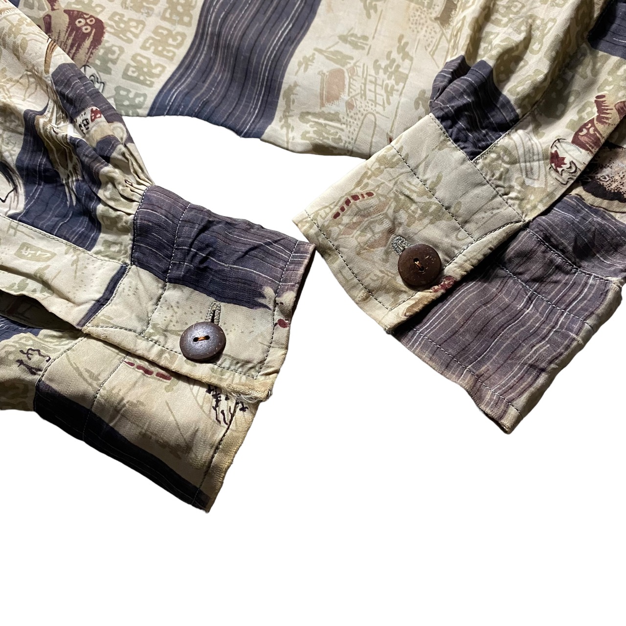 vintage 1950’s long sleeves rayon hawaiian shirt “Japanese pattern”