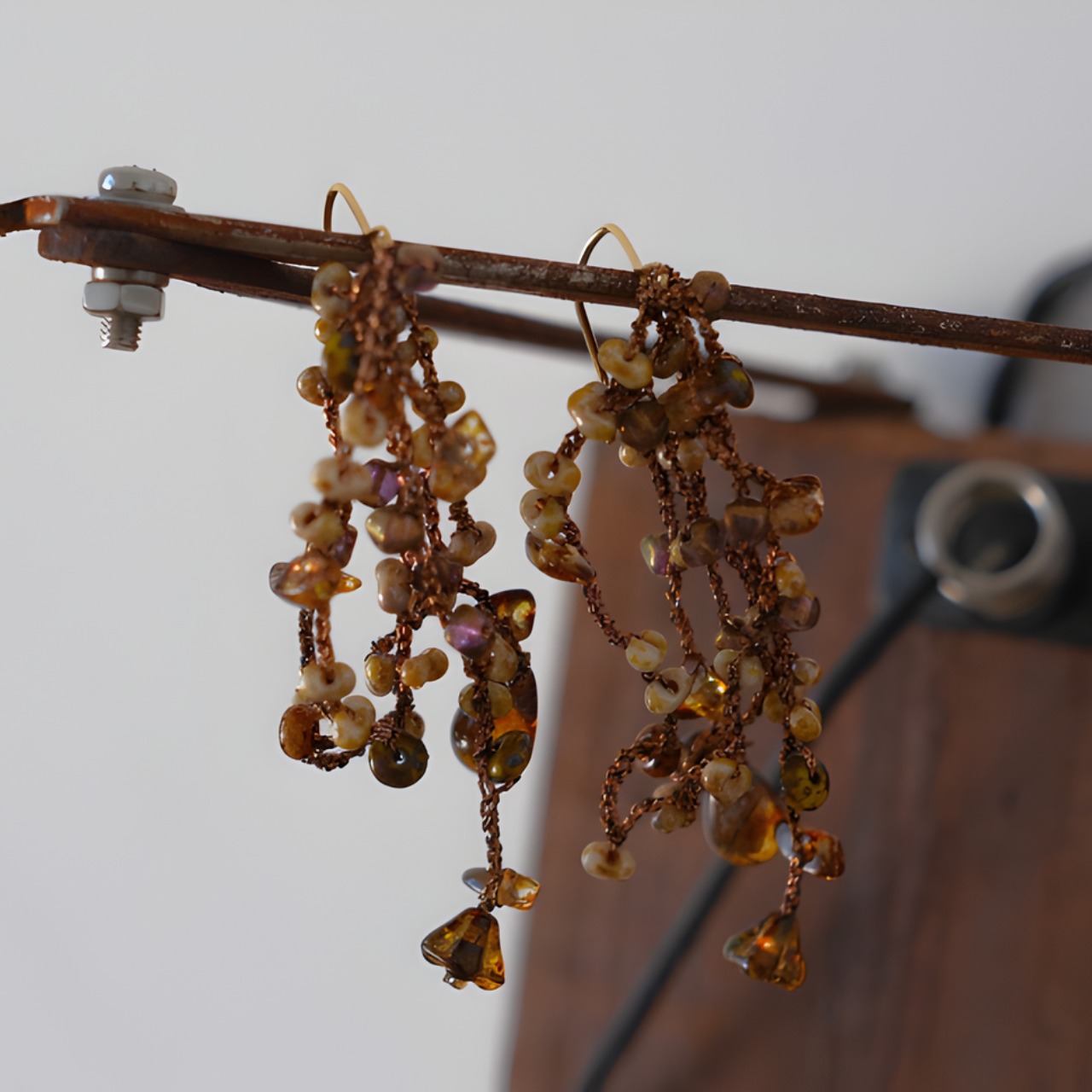 Brun Filigree Pierce F0506