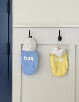 即納【Hug Me】hug logo hoodie／yellow(わんちゃん用)