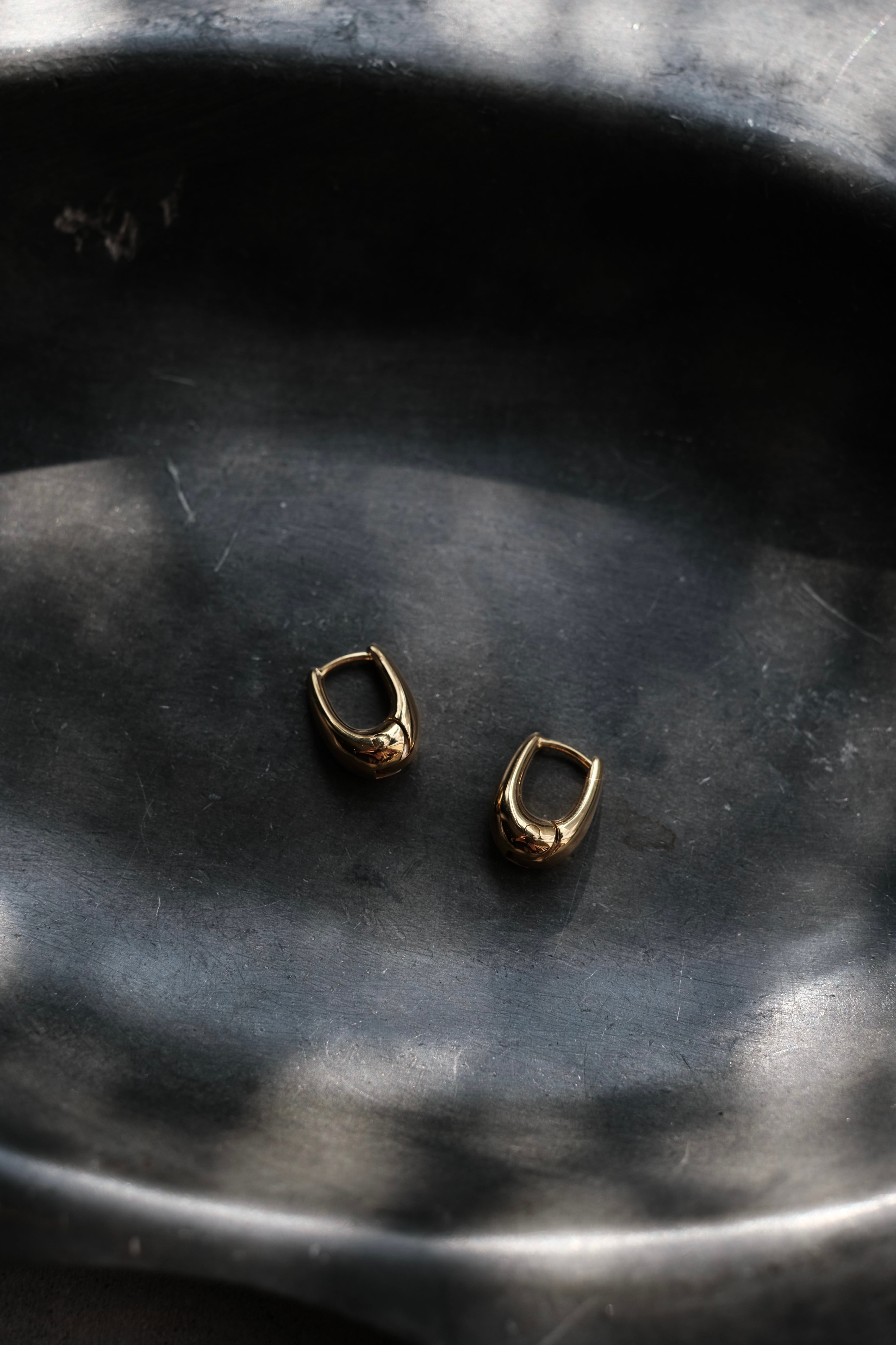 R.ALAGAN / TINY TINY PUFFY HOOPS | LIVING
