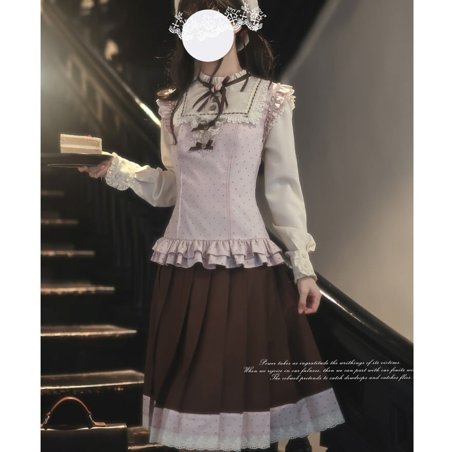 古書室に揺れる苺茶 裾レースドット柄切替クラロリ系フレアスカート