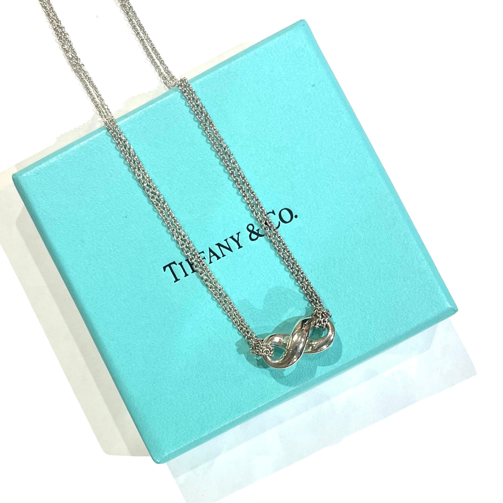 限定価格【TIFFANY&Co.】2189 Wチェーン 立体インフィニティ