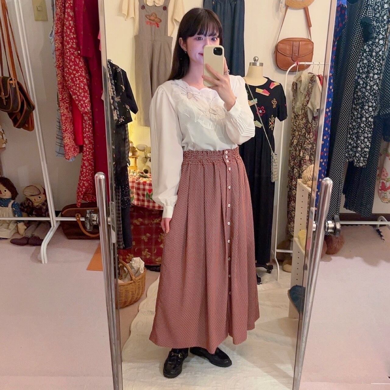 silver beads ribbon white blouse