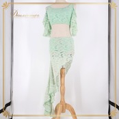 ベリーダンス 衣装 上下セット グリーン系 レッスン 練習 緑 花柄 レース 総レース 淡い パステル アシンメトリー インナーパンツ 爽やか かわいい ダンス衣装 ストレッチ 伸縮 フリル ツーピース セットアップ