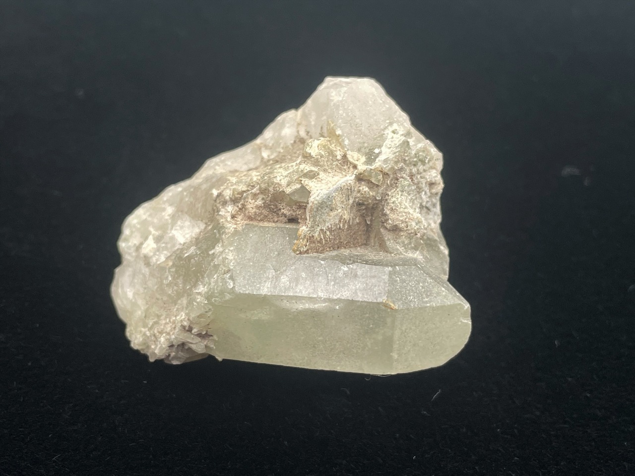 クラスター（ヒマラヤ水晶）