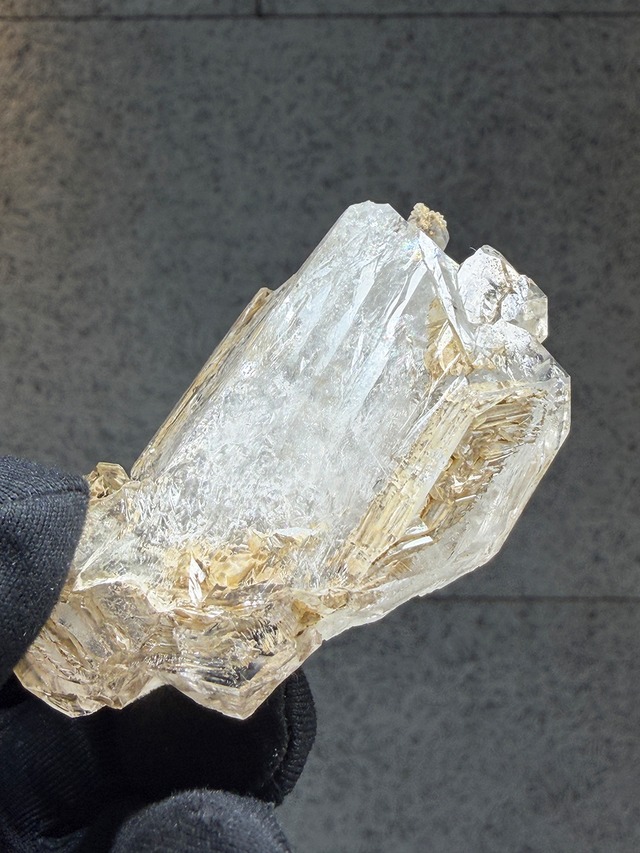 エレスチャルウィンドウクォーツ【ML-0147】パキスタン バルチスタン