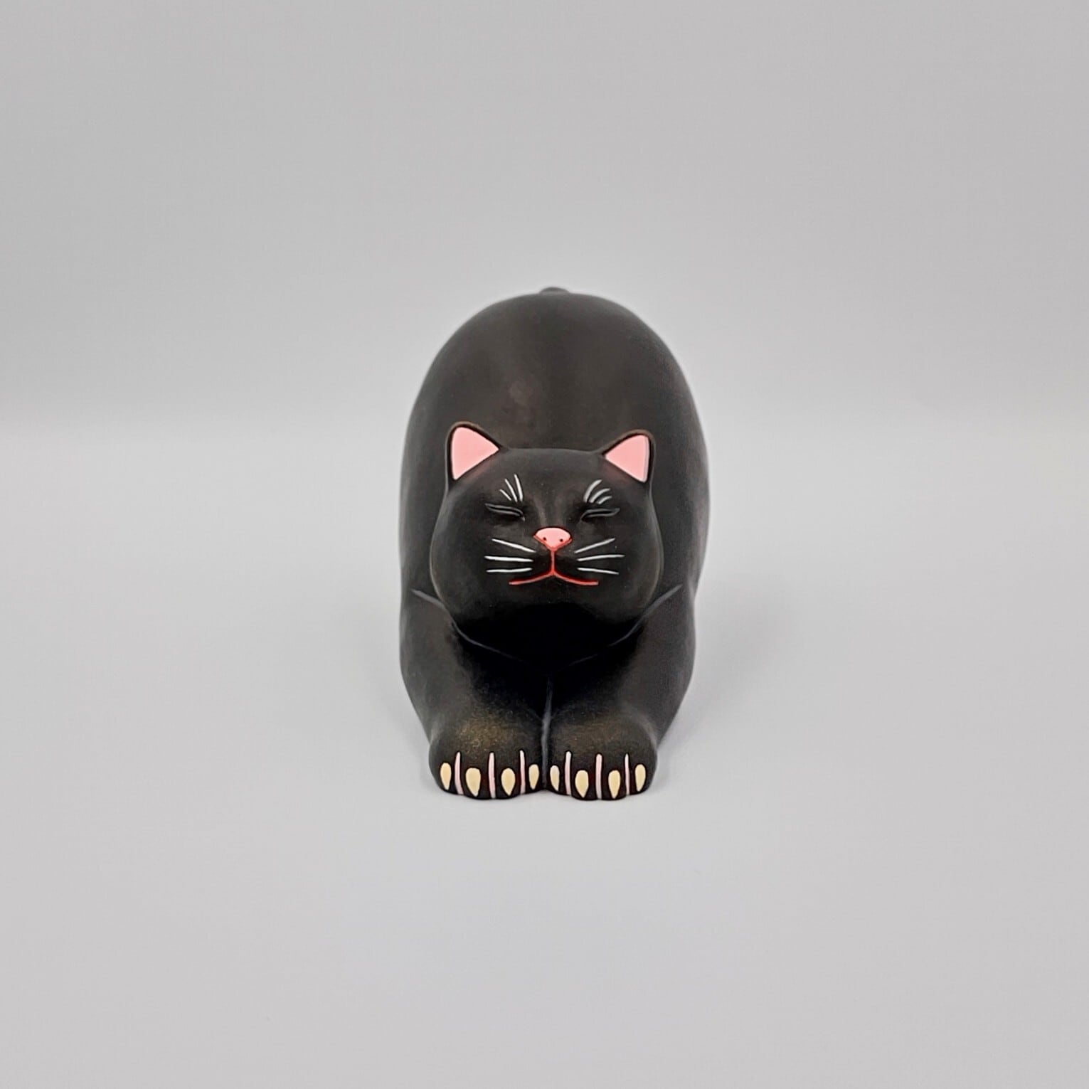のび猫(黒) | 博多人形工房いしだ