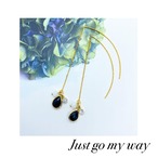 真っ黒アメリカンピアス