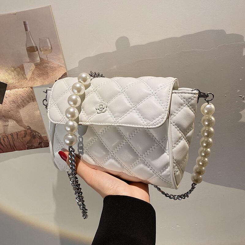 パールチェーン 真珠 スクウェア メッセンジャーバッグ Tiancai_Wing_Bag6007181715