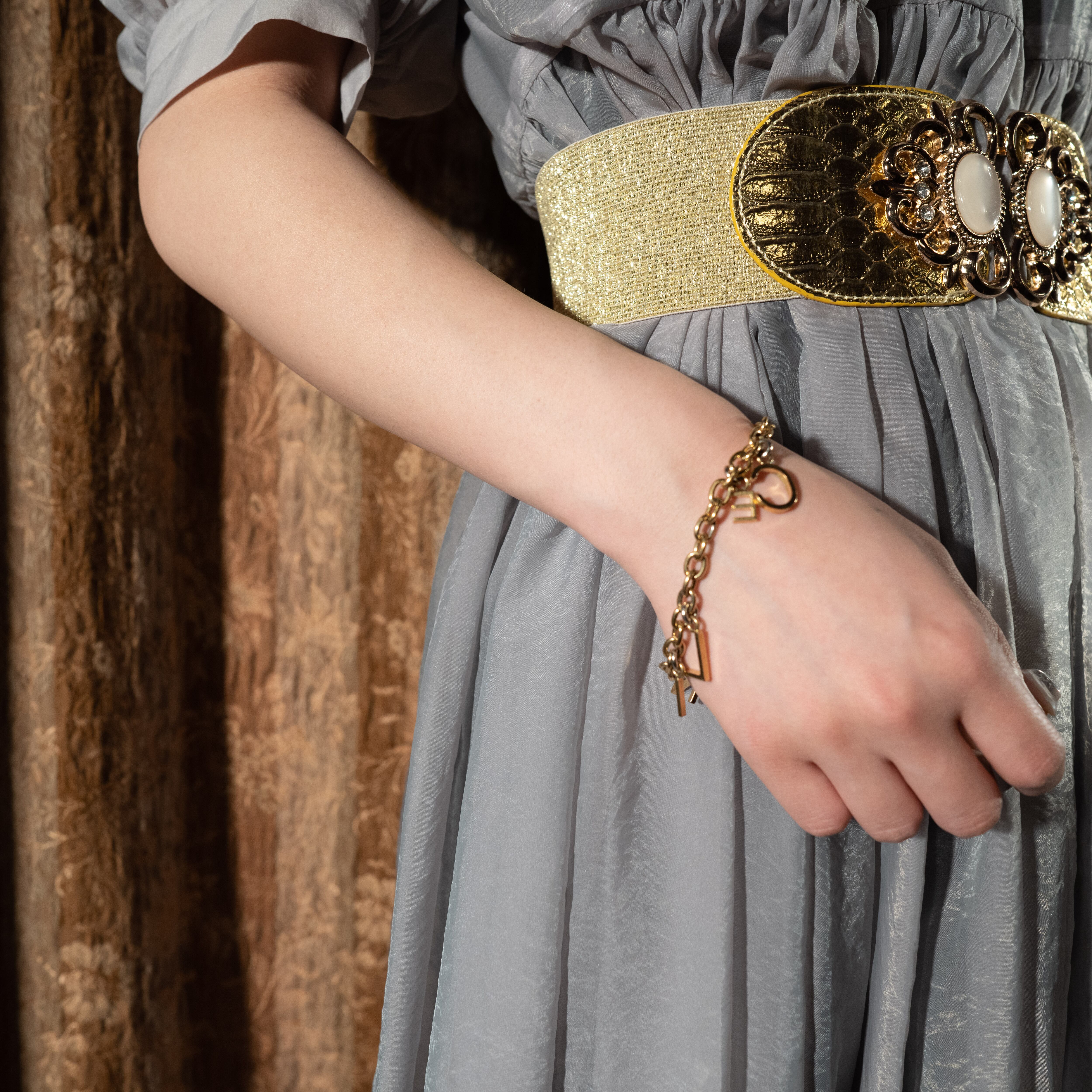 CELINE セリーヌロゴデザインチェーンブレスレット