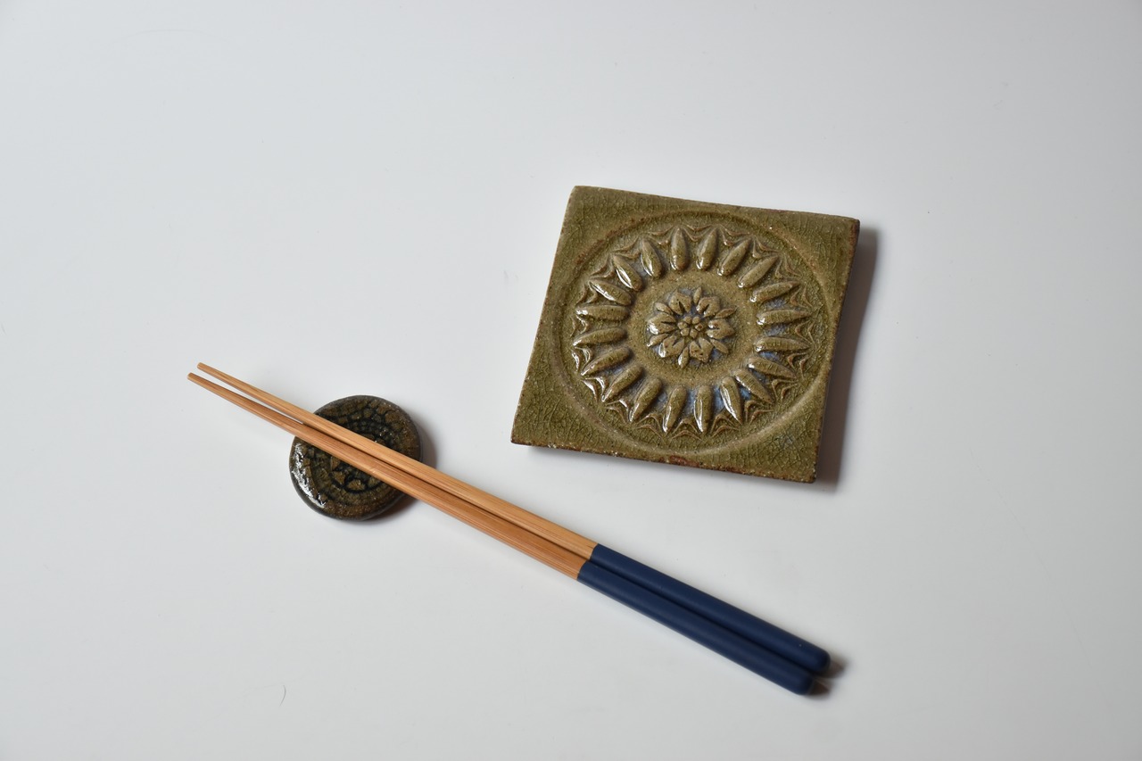 小代瑞穂窯 / 福田るい : 印花 タイル (小) 24