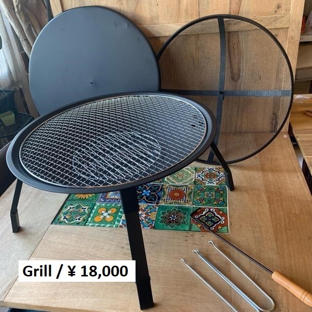 円型折りたたみステンレスバーベキューグリル　付属品付き　キャンプ　グランピング　家族　BBQ　