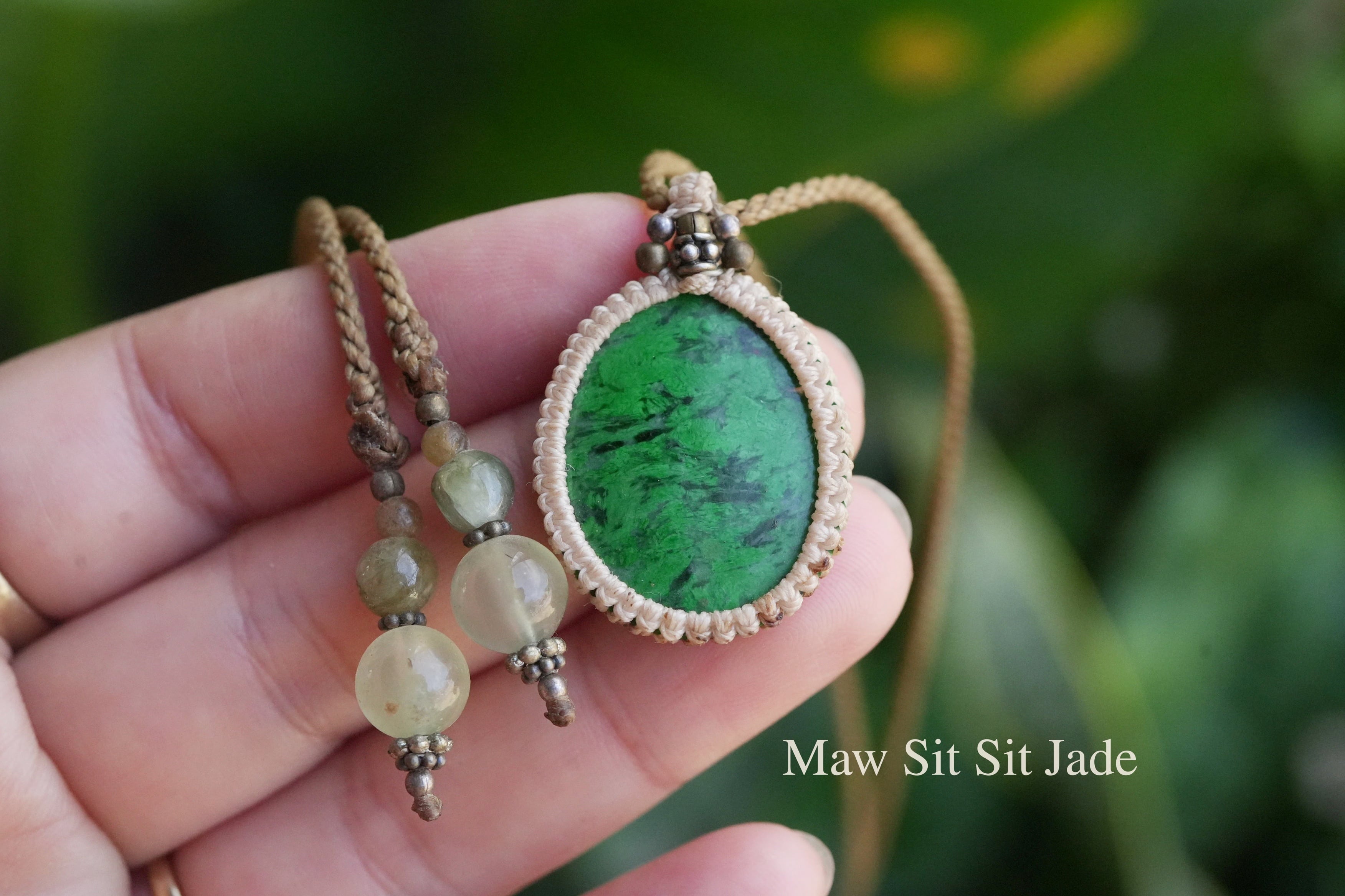 幻のプックリ☆マウシッシ翡翠☆Jede☆ネックレス 1575 | Funky garuda