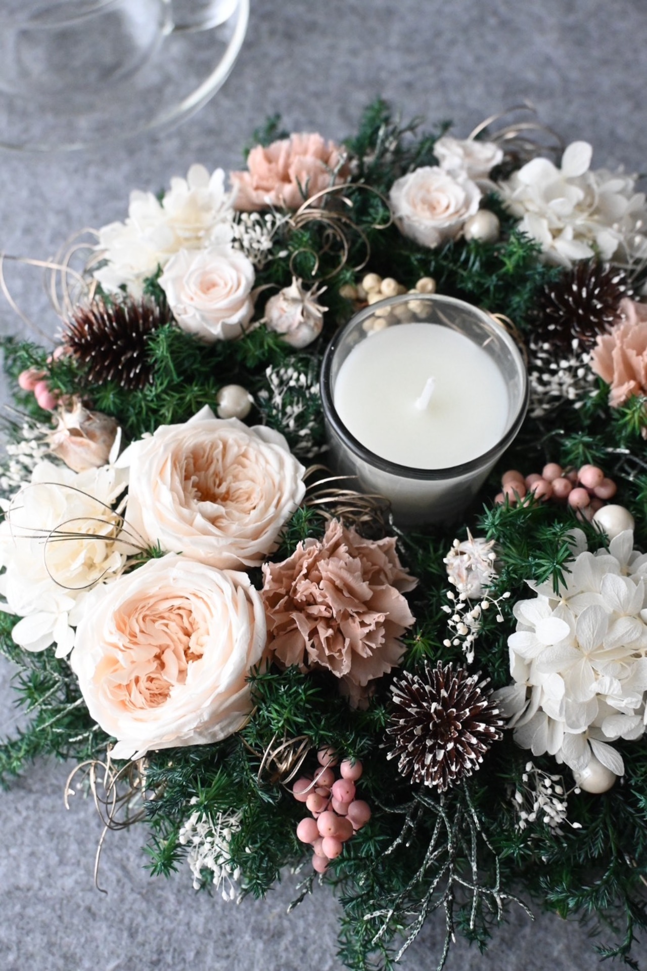 ホワイトローズのリース 25㎝