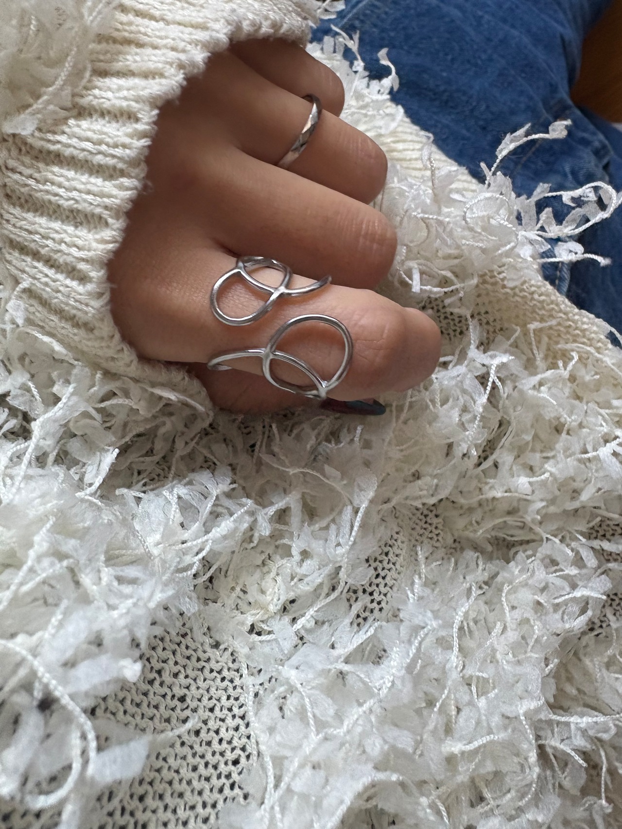 ループアートリング