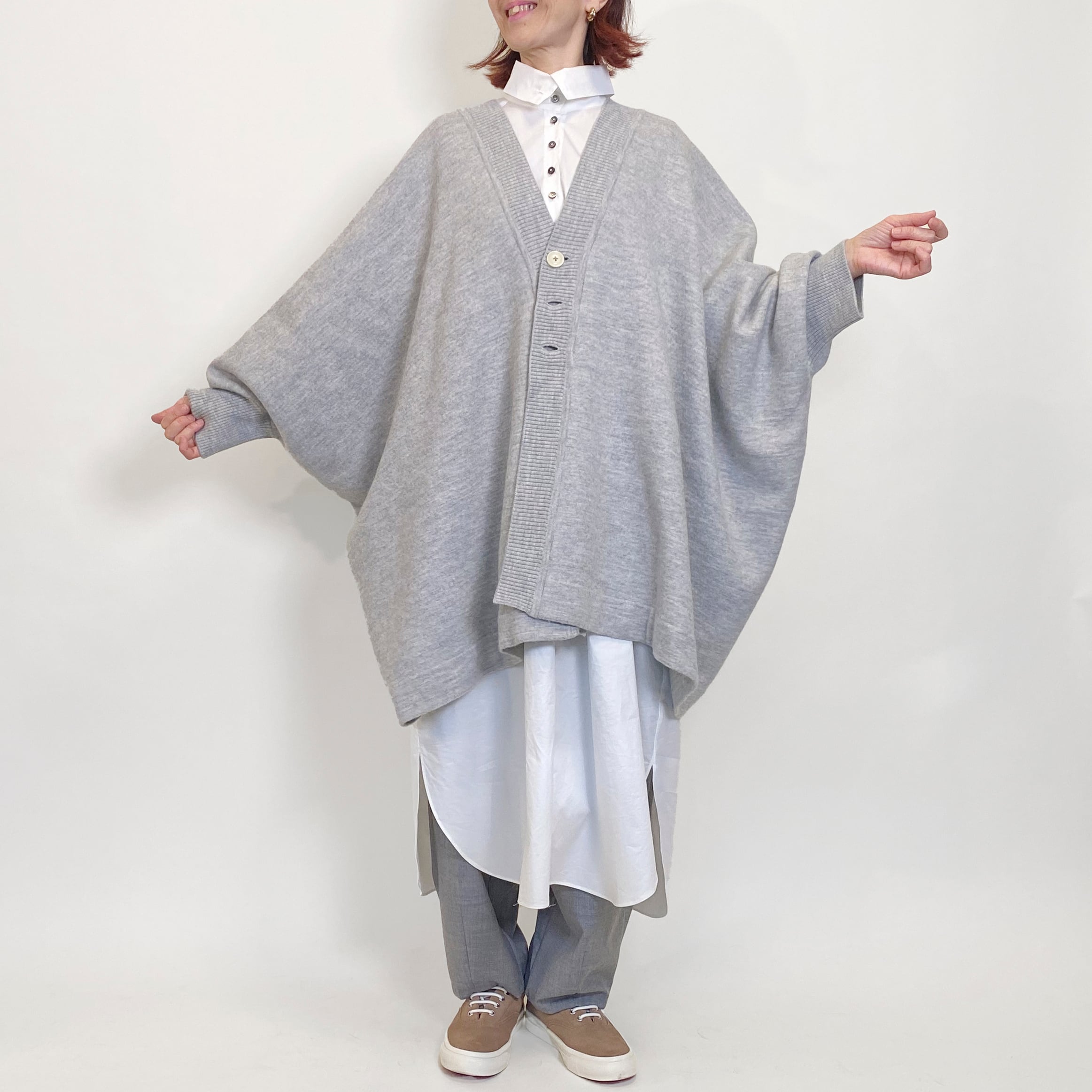 kuros' naocono ニットポンチョ ブラック 新品 ニット | naocono