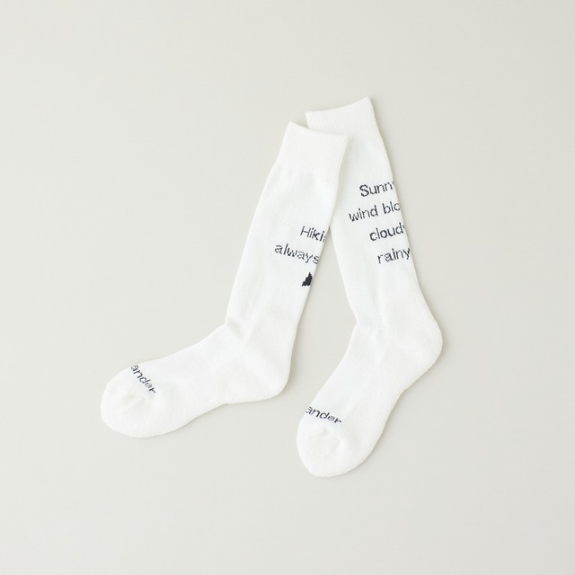 and wander(アンド・ワンダー)PE/CO pile socks - off white  メンズ・ウィメンズパイルソックス
