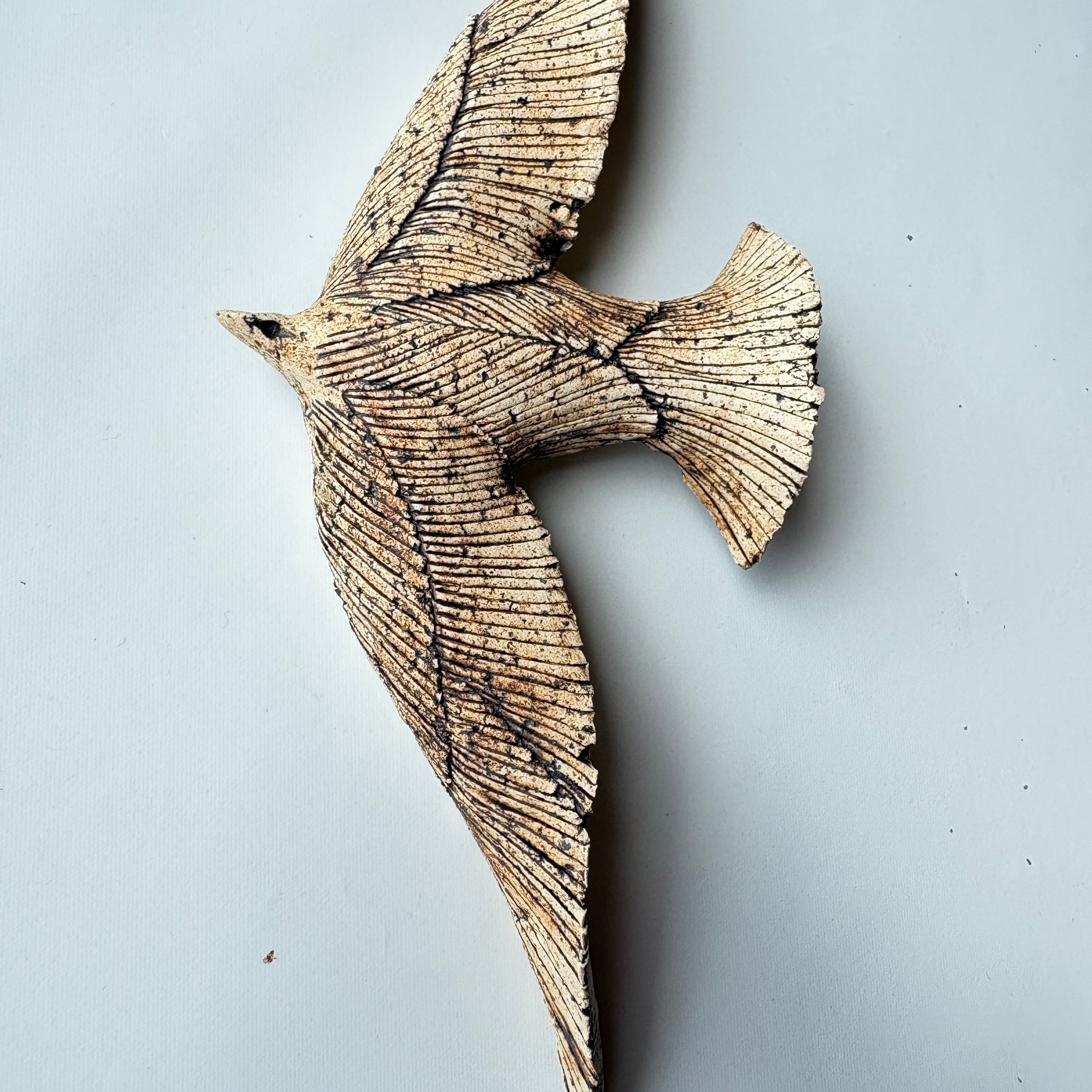 中嶋寿子 Toshiko Nakajima 飛ぶ鳥の壁掛け9 Flying Bird Wall Hanging