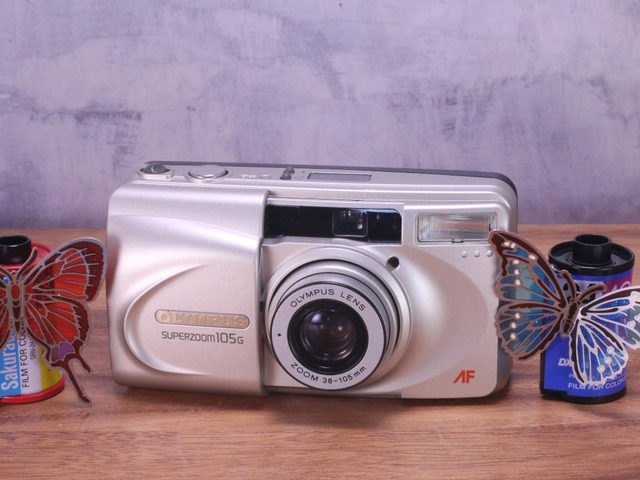 OLYMPUS SUPER ZOOM 105G