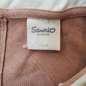 【新品・未使用】サンリオ　ビッグカラートレーナー　ピンク　