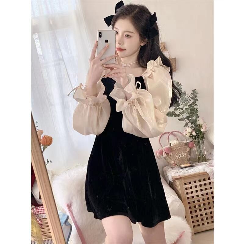 【新作】【送料無料】 秋冬の女性のためのレトロなスプライスベルベットドレス新しい気質パフスリーブウエスト痩身スカート 0295994397727