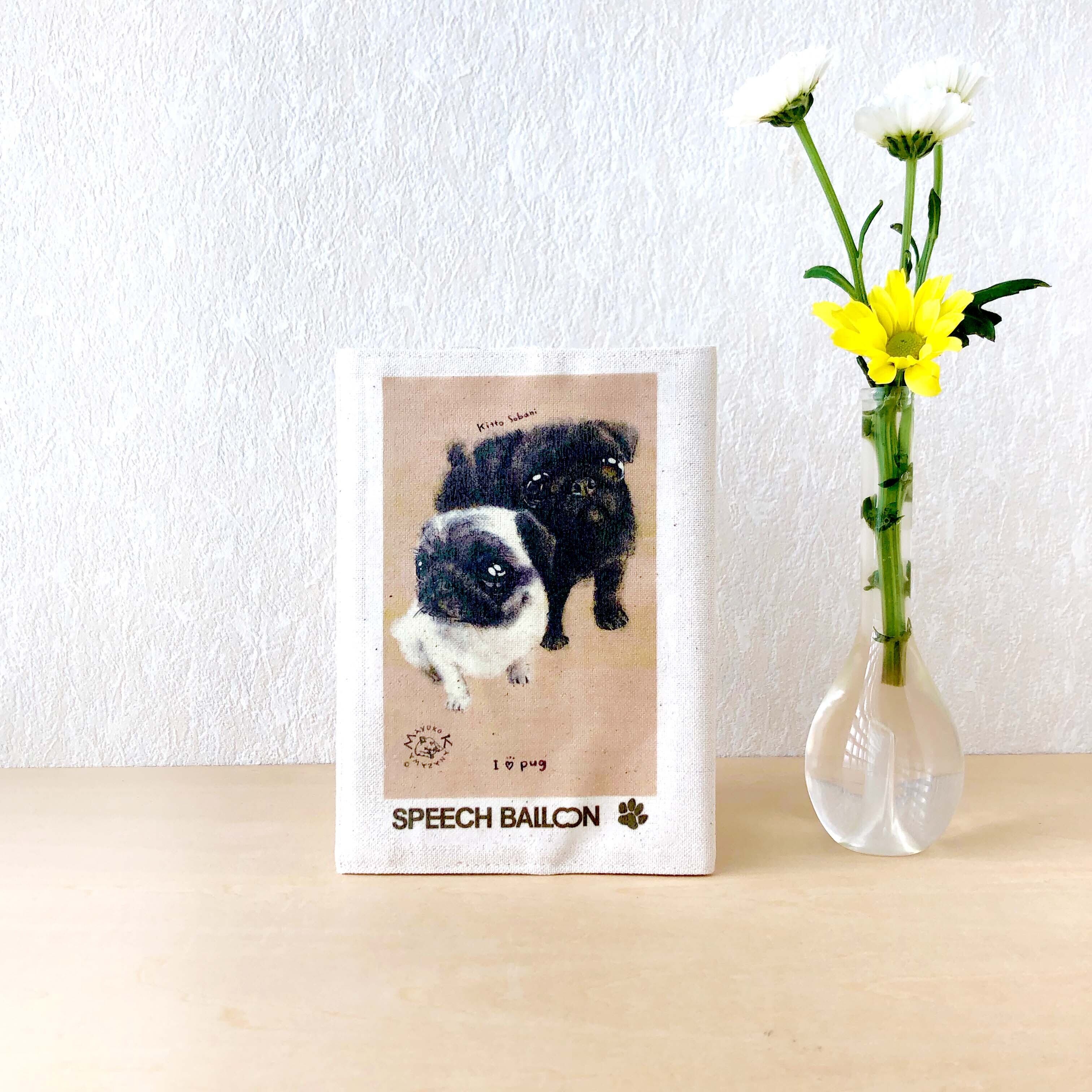 お薬手帳／保険証ケース「パグ」品番：KMパグ「そばに」マルチカバー