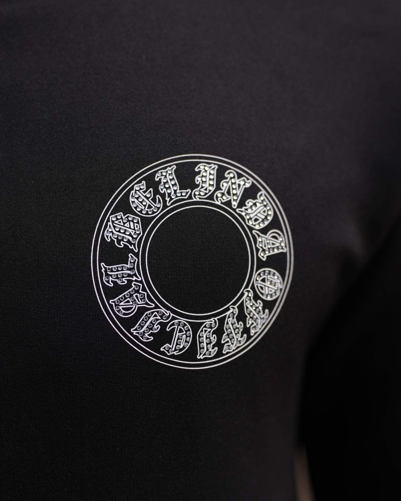 BELINDA CROSS CHARM ZIP JACKET BLACK×GOLD【BB25035】