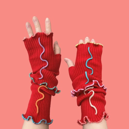 【solmu × HITOTSUDAKE】arm warmer（red）