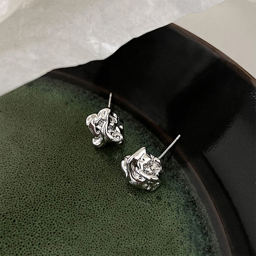 スターダストピアス K0276