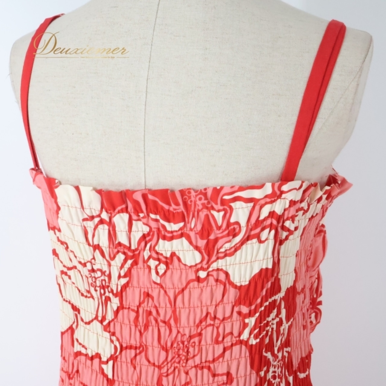 フラダンス 衣装 ワンピース ドレス レイアロハ レッド系 Lei Aloha 日本製 アシンメトリー フリル キャミソールドレス かわいい 華やか 鮮やか 明るい 赤 白 ハワイアン アロハ ハワイアンプリント フラ ダンス レッスン 練習 ドレスアップ