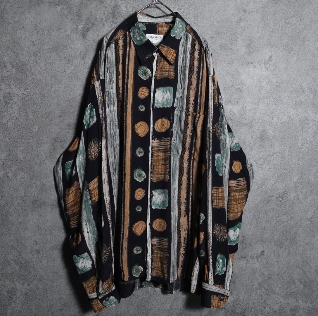 Artist stick pattern shirt