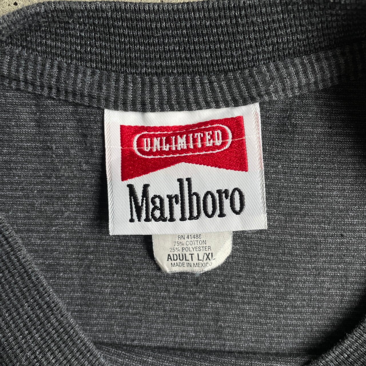 90年代〜 Marlboro マルボロ ボーダー ワンポイント 企業ロゴ刺繍