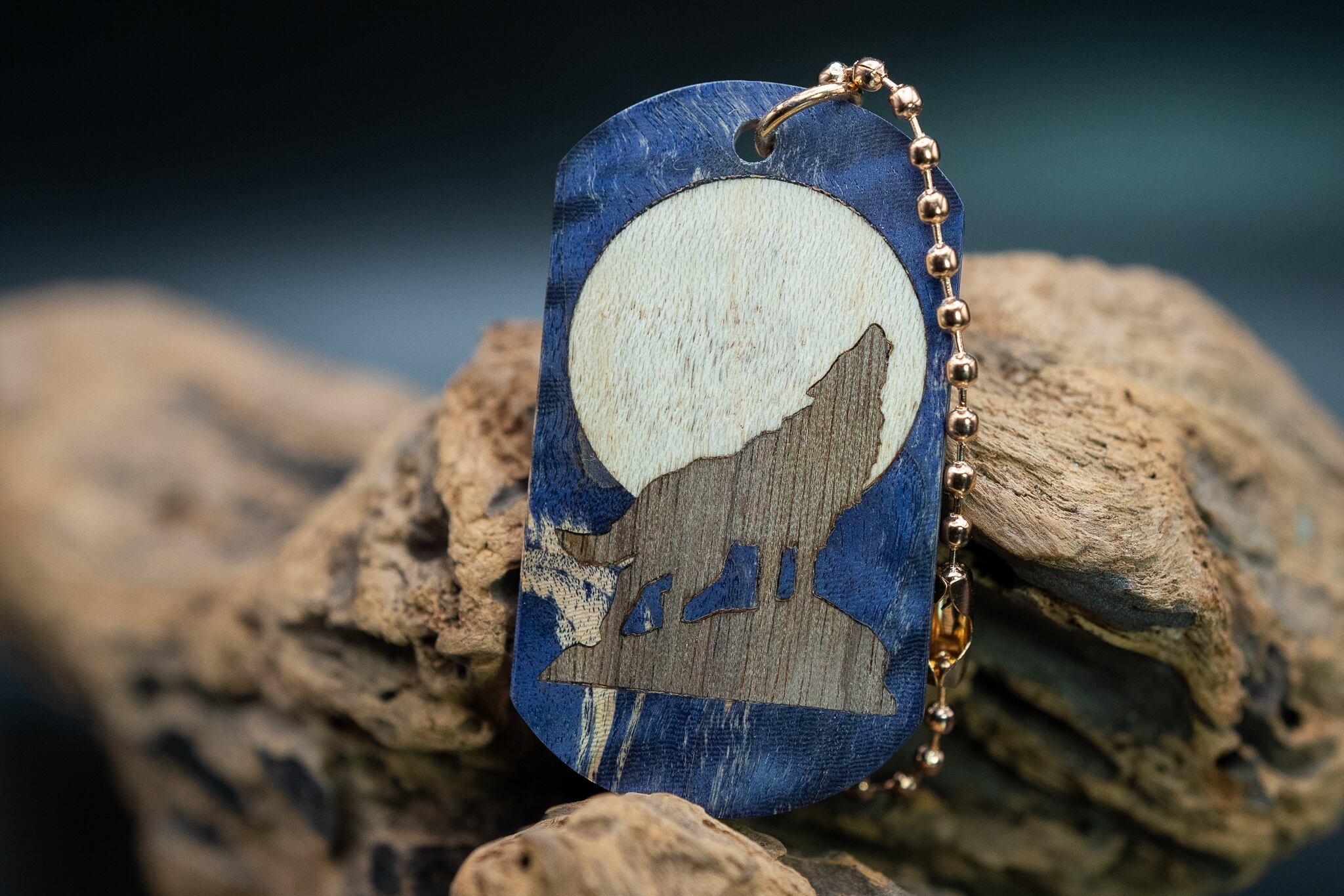 スタビライズウッド 楓 ドッグタグ 象嵌 月と狼