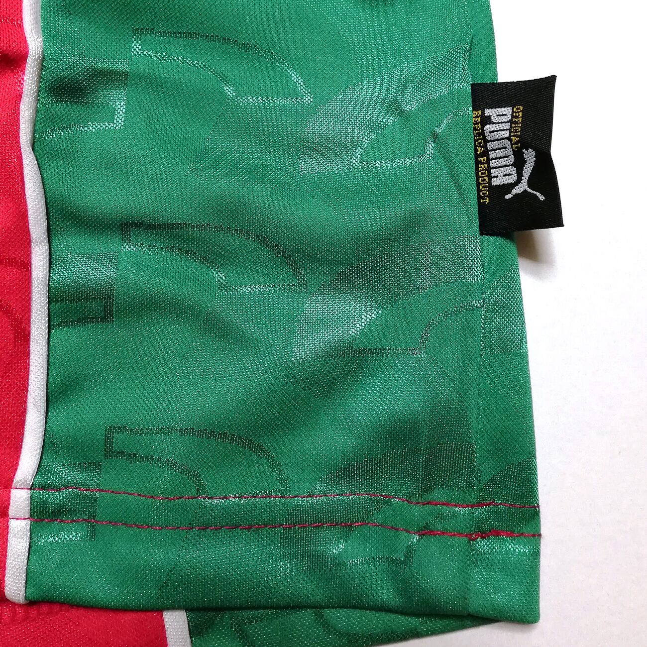 ブルガリア代表 1998 Puma アウェイ半袖 ユニフォーム 98W杯 ブルガリア代表 1998 Puma アウェイ半袖 ユニフォーム 98W杯