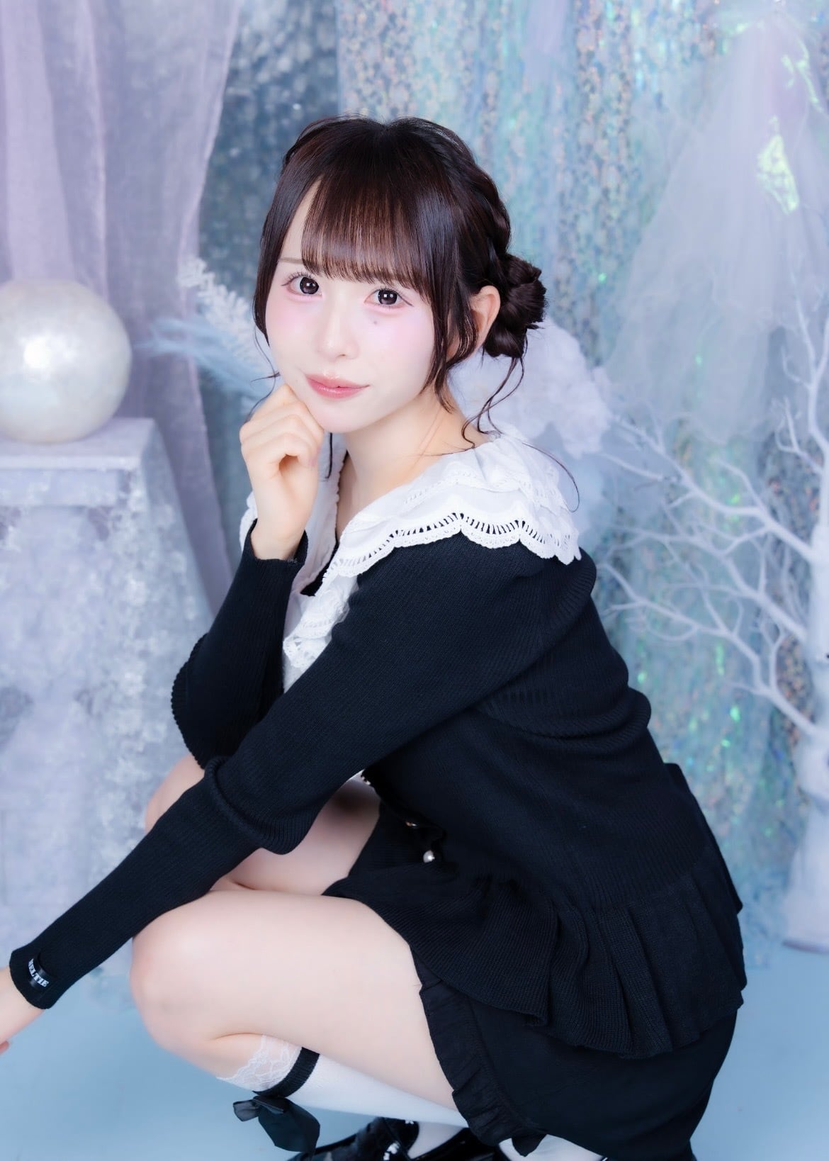 frill collar peplum knit