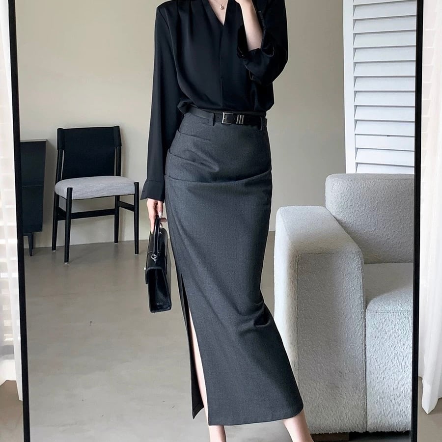 シンプルで上品な雰囲気 フレンチスタイル 通勤用 ブラックシャツ YH9552