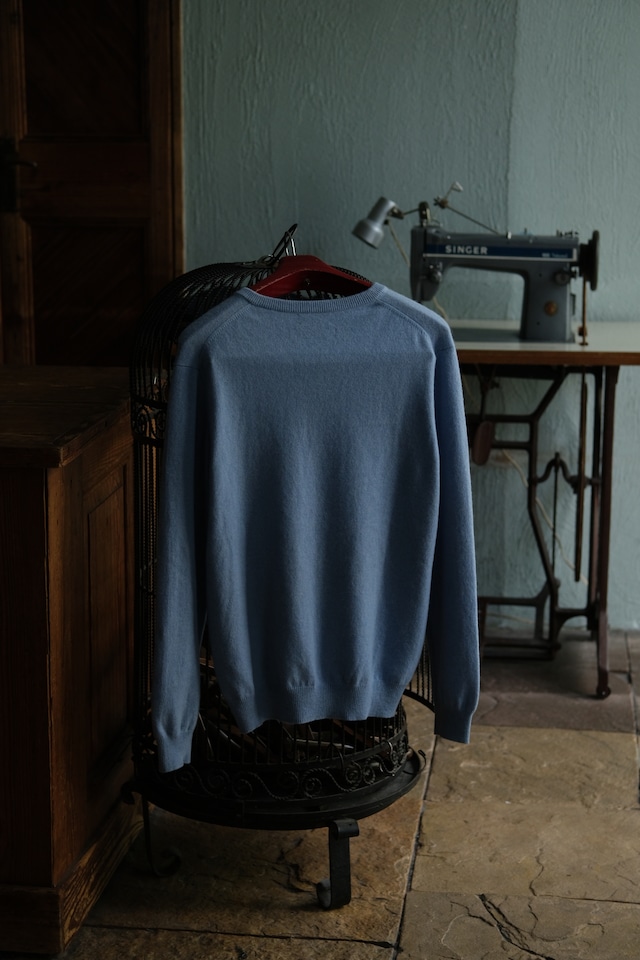 Utah/"JOSEPH&LYMAN" v-neck cashmere sweater/light blue
