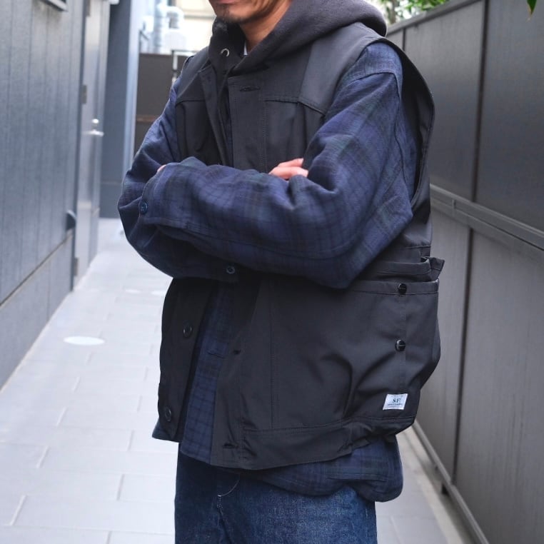 SASSAFRAS(ササフラス) Overgrown Hiker Vest-Black-(SF-252273) | Signs