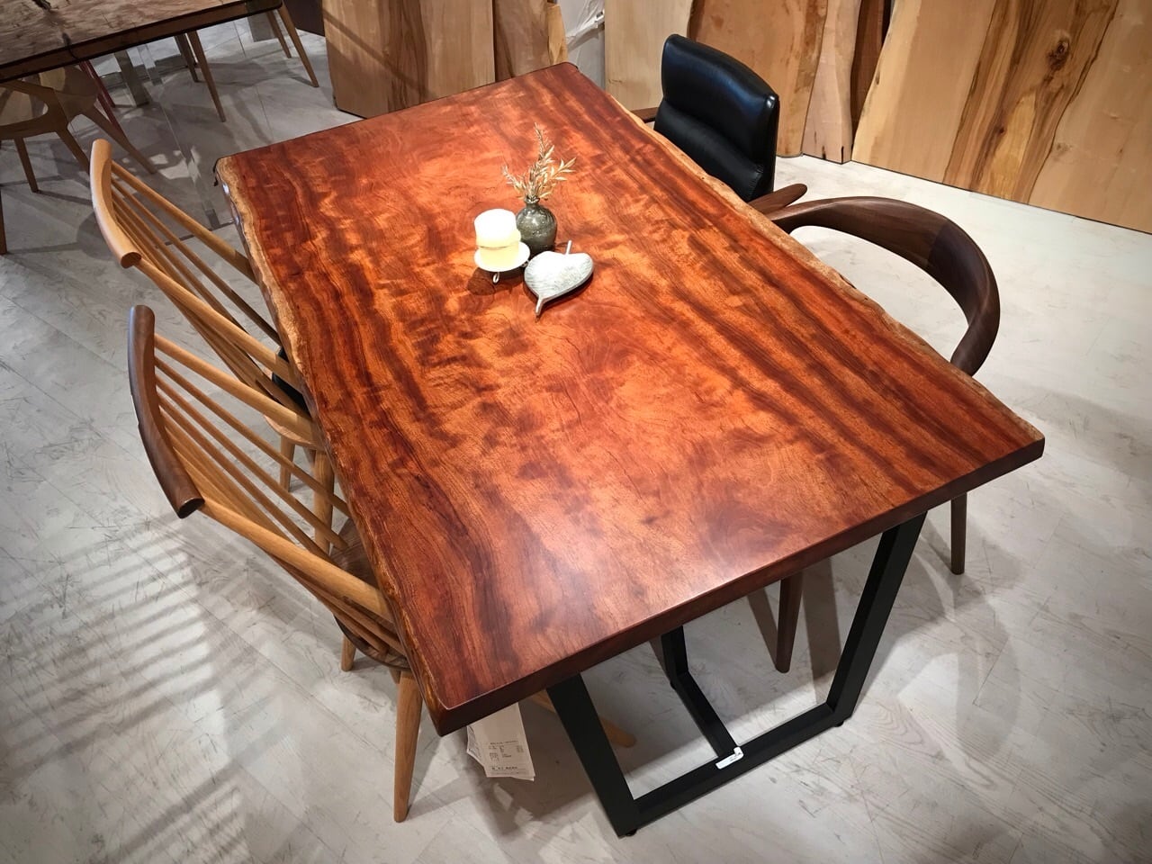 ブビンガ_1500×860×40_横浜元町店_テーブル天板/一枚板 221742 t001