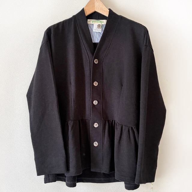 CSCD-126 ウールブークレフェルト・ペプラムカーディ